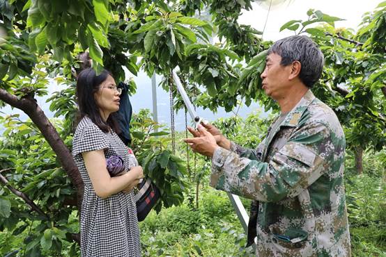 说明: F:\工会教代会\院工会活动\2021\传承红色基因,助推乡村振兴\机电学院2021党日和工会活动2021.6.30 温洪\机电学院2021党日和工会活动2021.6.30 温洪 (1686).JPG
